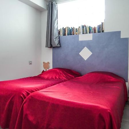 Appartement Avec Jardin Interieur 4 Pers Centre Ville Nemours Exterior photo