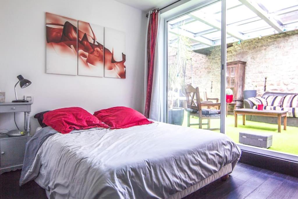 Appartement Avec Jardin Interieur 4 Pers Centre Ville Nemours Exterior photo
